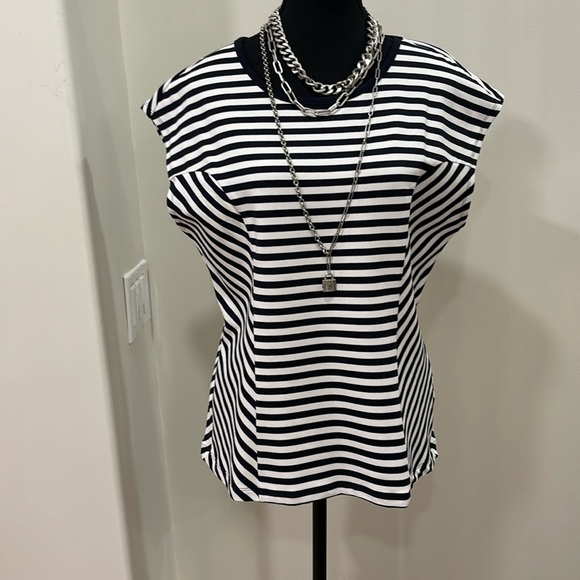 Cabi Illusion Tee - size M - Picture 1 of 5